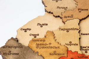 Дерев'яна 3Д карта України 70*50см