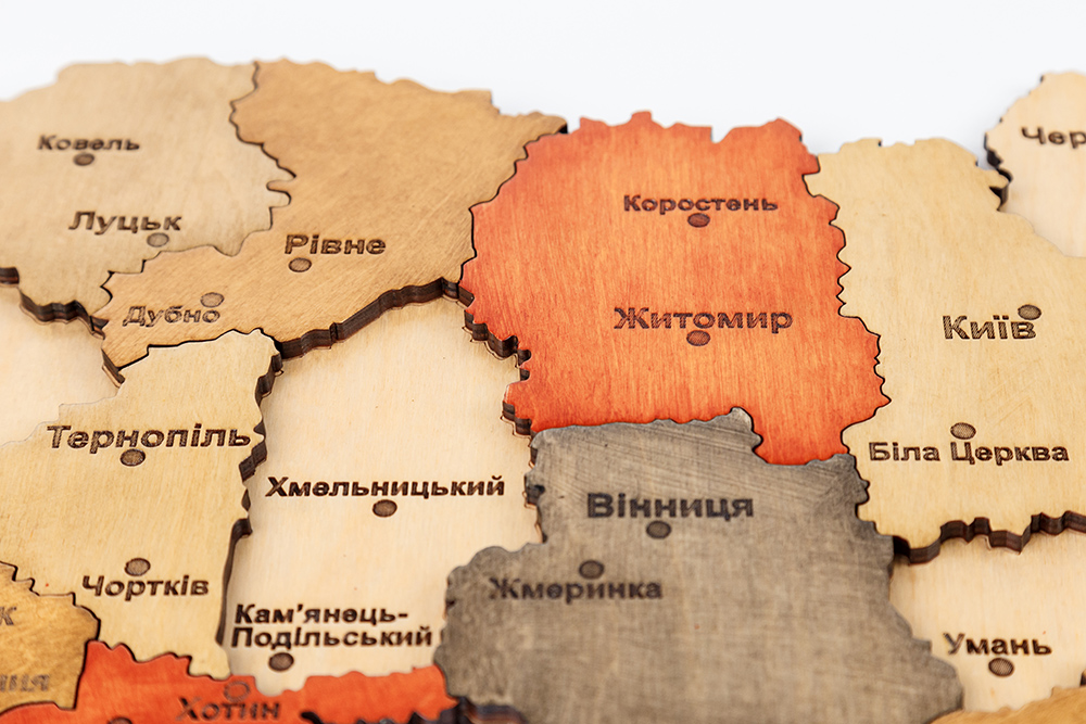 Дерев'яна 3Д карта України 70*50см